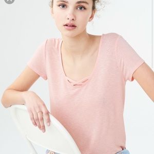 Never worn, cropped pink tee.